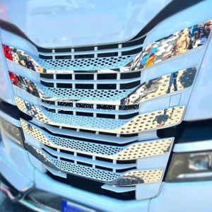 Griglia in Acciaio Inox per Iveco S-Way